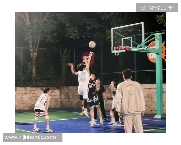 梦想篮球队与火花的激烈对决展现青春热血与团队精神的完美结合 梦想篮球队与火花的激烈对决展现青春热血与团队精神的完美结合