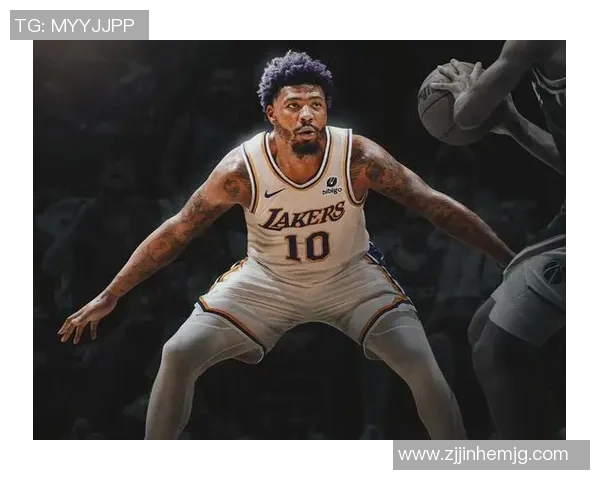 马库斯斯马特的篮球之路与精神力量的完美结合